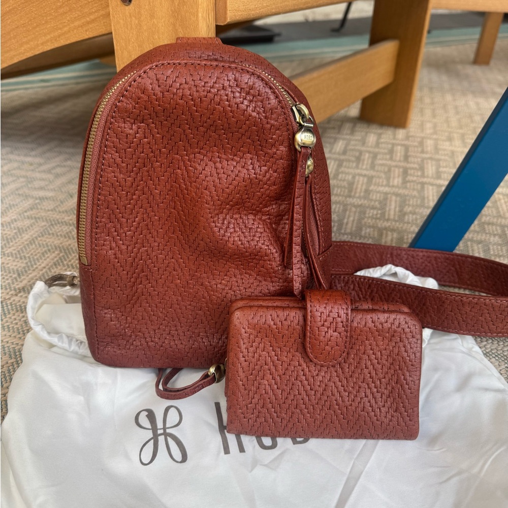 Hobo Tuscan Brown Fern Sling Crossbody and Wallet Set
